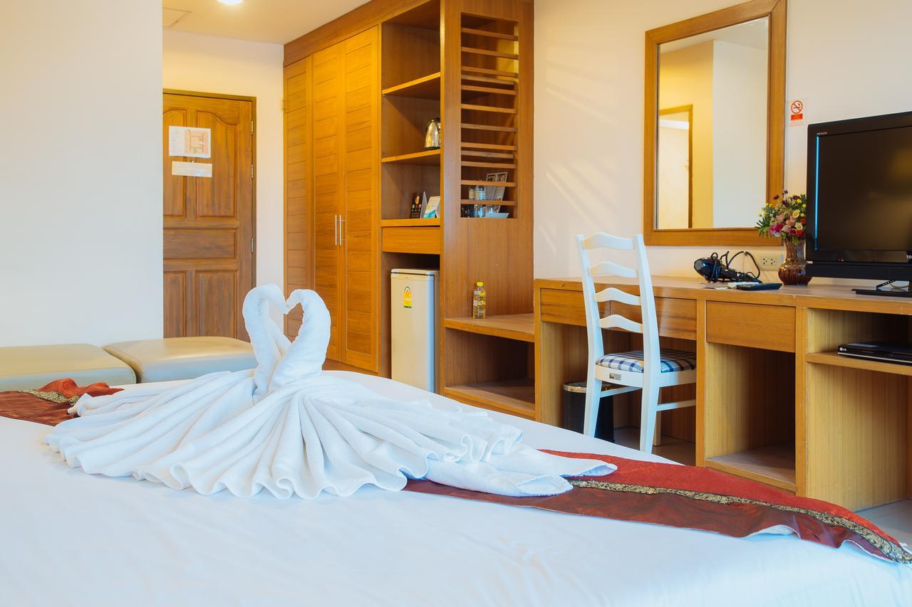 Metro Point Bangkok Hotel Екстериор снимка